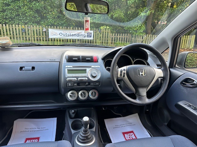 Used Honda Jazz 2005 for sale - 76566472: Photo 9