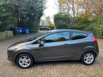 Used Ford Fiesta 2016 for sale - 76817488: Photo