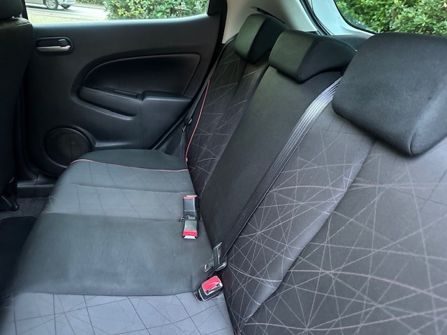 Used Mazda Mazda2 2014 for sale - 76393760: Photo 11