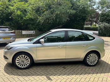 Used Ford Focus 2009 for sale - 75250188: Photo