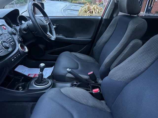 Used Honda Jazz 2012 for sale - 77505542: Photo 10