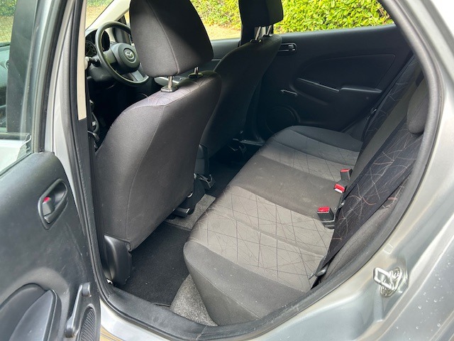 Used Mazda Mazda2 2011 for sale - 76341453: Photo 11