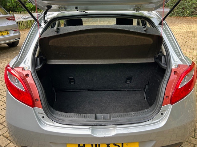 Used Mazda Mazda2 2011 for sale - 76341453: Photo 12