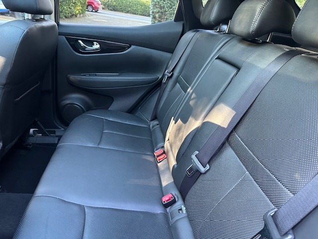 Used Nissan Qashqai 2015 for sale - 77034694: Photo 11