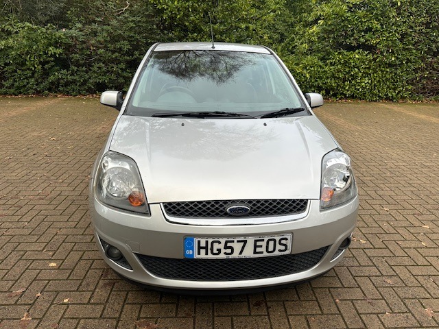 Used Ford Fiesta 2007 for sale - 76738012: Photo 2