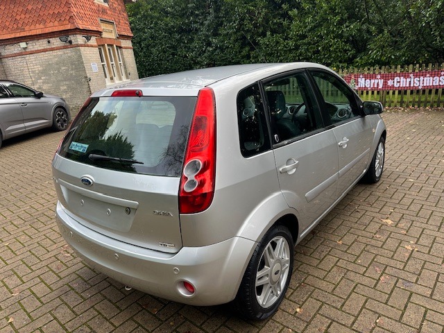 Used Ford Fiesta 2007 for sale - 76738012: Photo 8