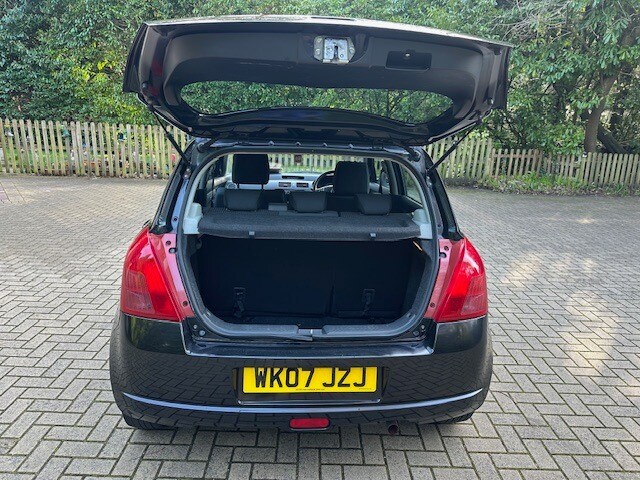 Used Suzuki Swift 2013 for sale - 77665135: Photo 12