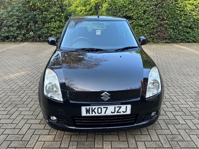 Used Suzuki Swift 2013 for sale - 77665135: Photo 2