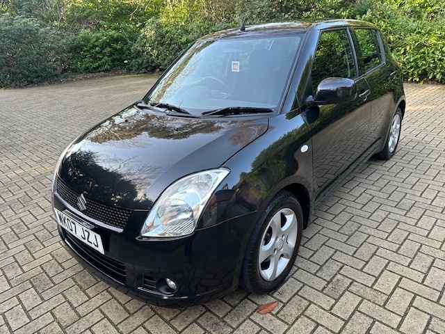 Used Suzuki Swift 2013 for sale - 77665135: Photo 3