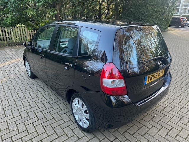 Used Honda Jazz 2009 for sale - 77718258: Photo 6