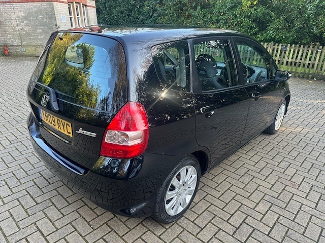 Used Honda Jazz 2009 for sale - 77718258: Photo 8