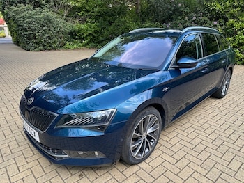 Used Skoda Superb 2017 for sale - 78484262: Photo