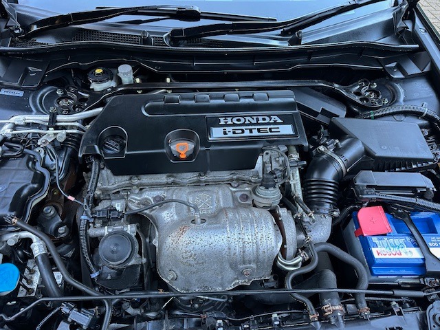 Used Honda Accord 2014 for sale - 76749850: Photo 13