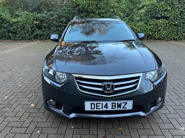 Used Honda Accord 2014 for sale - 76749850: Photo 2