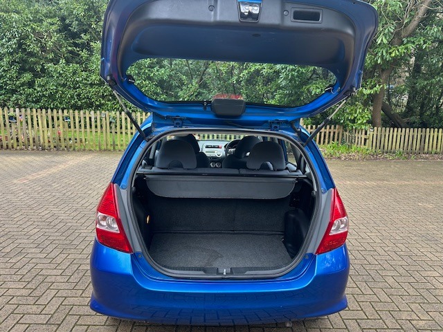 Used Honda Jazz 2006 for sale - 77675779: Photo 12