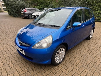 Used Honda Jazz 2006 for sale - 77675779: Photo