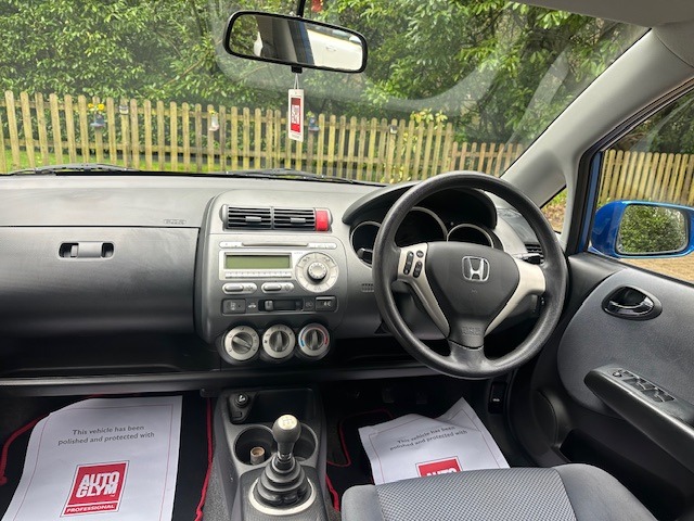 Used Honda Jazz 2006 for sale - 77675779: Photo 9