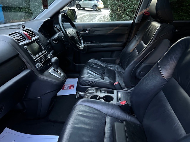 Used Honda CR-V 2010 for sale - 76534154: Photo 10