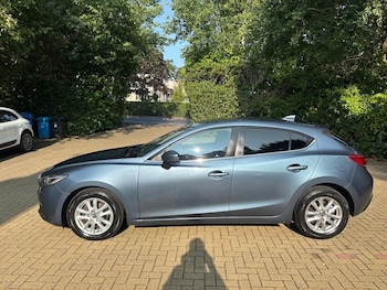 Used Mazda Mazda3 2016 for sale - 75557439: Photo