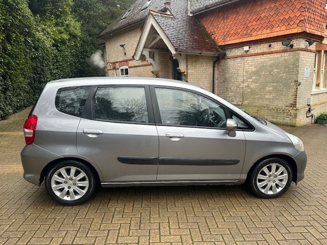 Used Honda Jazz 2006 for sale - 77778543: Photo 5