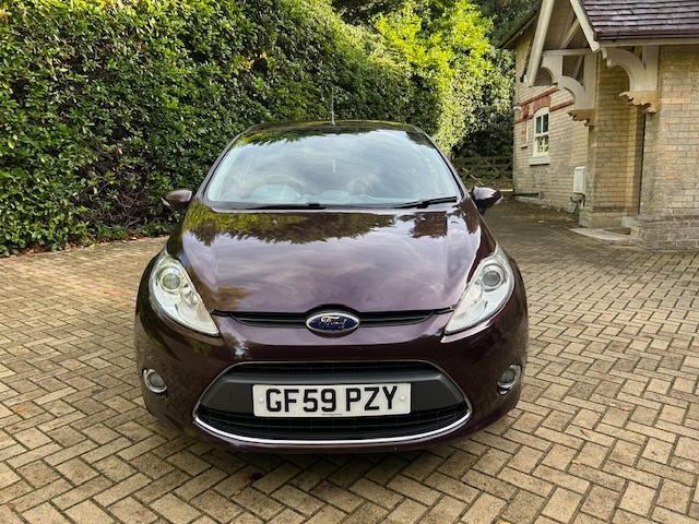 Used Ford Fiesta 2009 for sale - 76342065: Photo 2