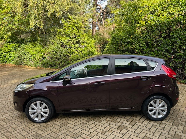 Used Ford Fiesta 2009 for sale - 76342065: Photo 4