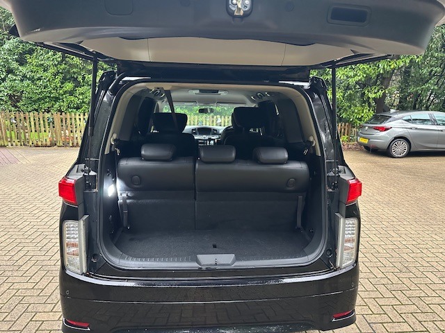 Used Nissan Elgrand 2012 for sale - 77210696: Photo 15