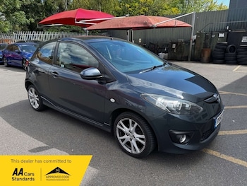 Used Mazda Mazda2 2010 for sale - 75690136: Photo