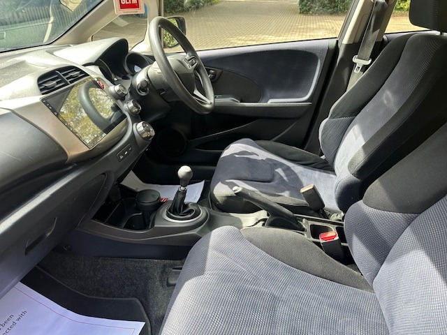 Used Honda Jazz 2012 for sale - 78198052: Photo 10