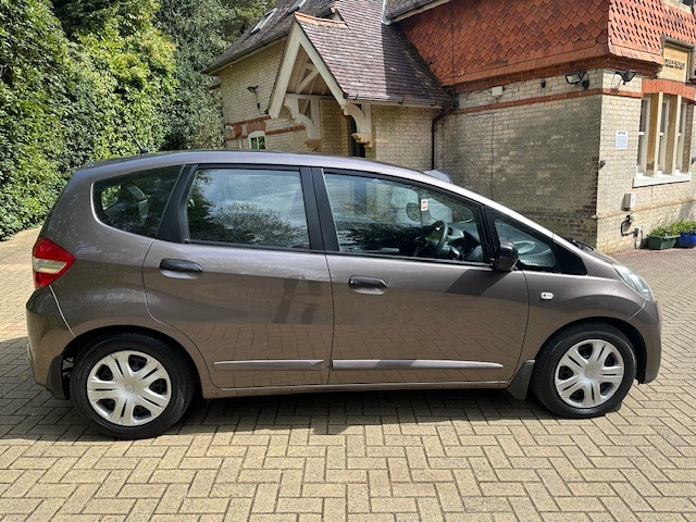 Used Honda Jazz 2012 for sale - 78198052: Photo 5