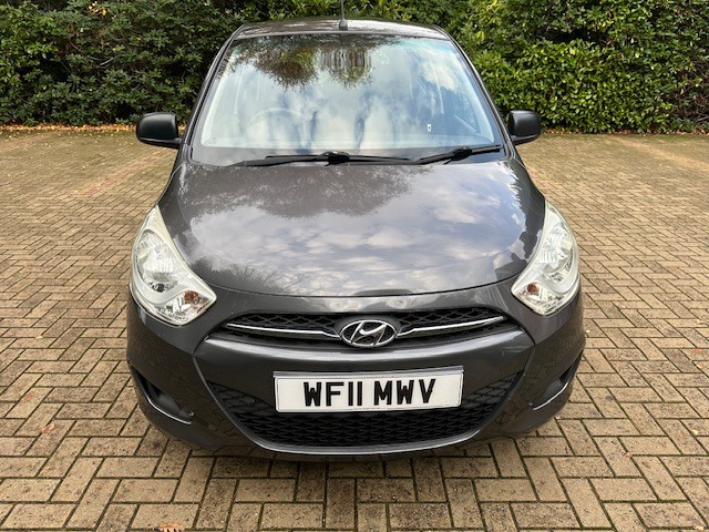 Used Hyundai i10 2011 for sale - 76555565: Photo 2