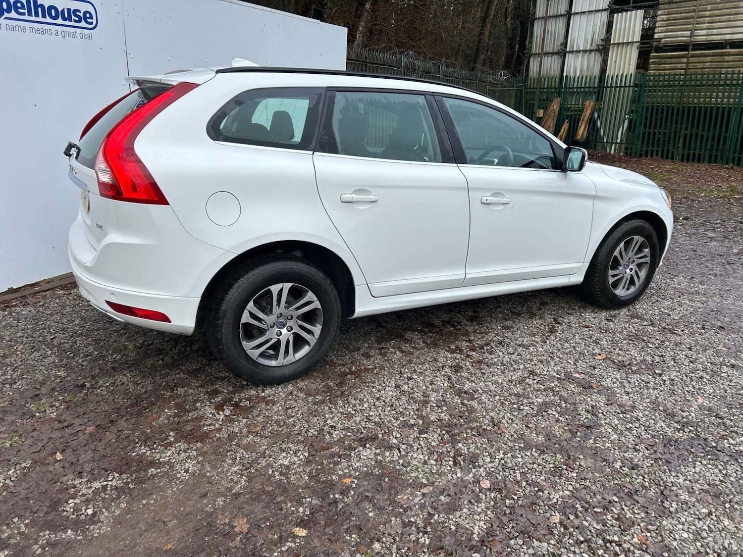 Used Volvo XC60 2014 for sale - 77069013: Photo 4