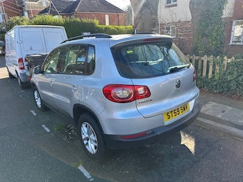 Used Volkswagen Tiguan undefined for sale - 78105759: Photo