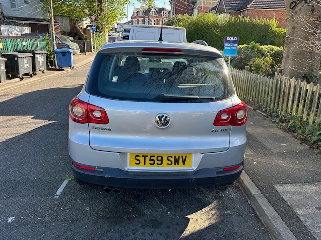 Used Volkswagen Tiguan for sale - 78105759: Photo 5