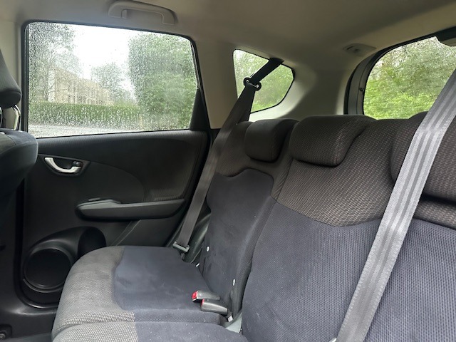 Used Honda Jazz 2011 for sale - 77502916: Photo 11