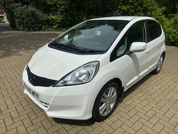 Used Honda Jazz 2015 for sale - 78531936: Photo