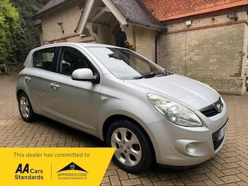 Used Hyundai i20 2009 for sale - 78629627: Photo