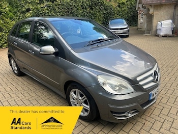 Used Mercedes-Benz B Class 2010 for sale - 78297612: Photo