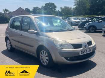 2007 (57) - 2.0 dCi Privilege 5dr