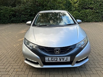 Used Honda Civic 2012 for sale - 76290043: Photo 2