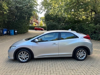 Used Honda Civic 2012 for sale - 76290043: Photo 4