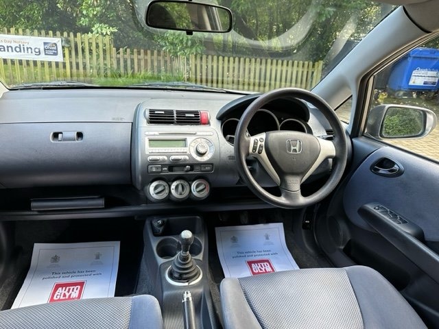 Used Honda Jazz 2007 for sale - 77151573: Photo 9