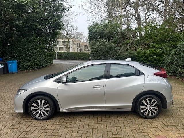 Used Honda Civic 2014 for sale - 77032846: Photo 4