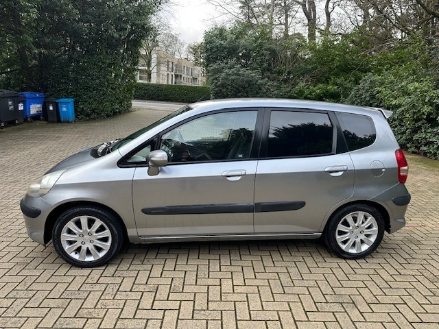 Used Honda Jazz 2008 for sale - 77532622: Photo 4