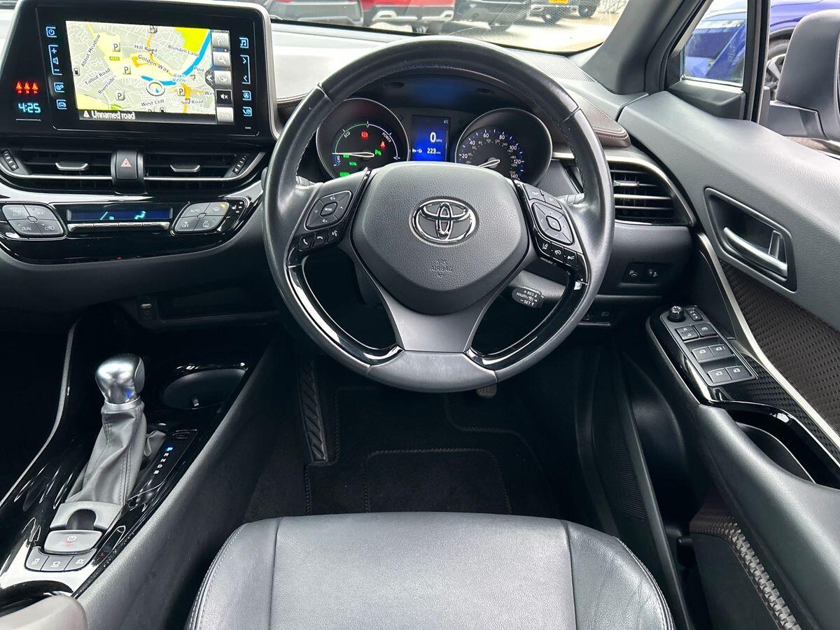 Used Toyota C-HR 2019 for sale - 77601624: Photo 20