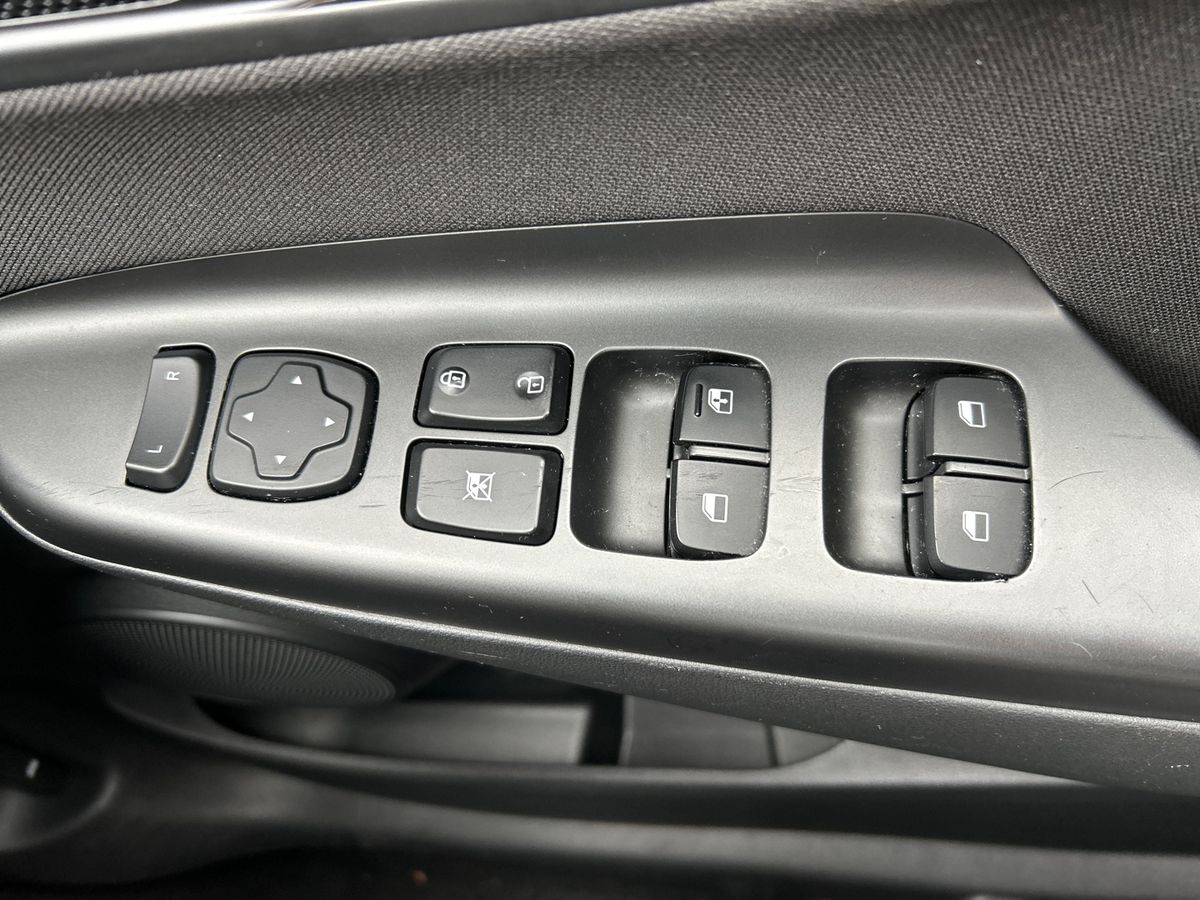 Used Hyundai KONA 2020 for sale - 77490259: Photo 42