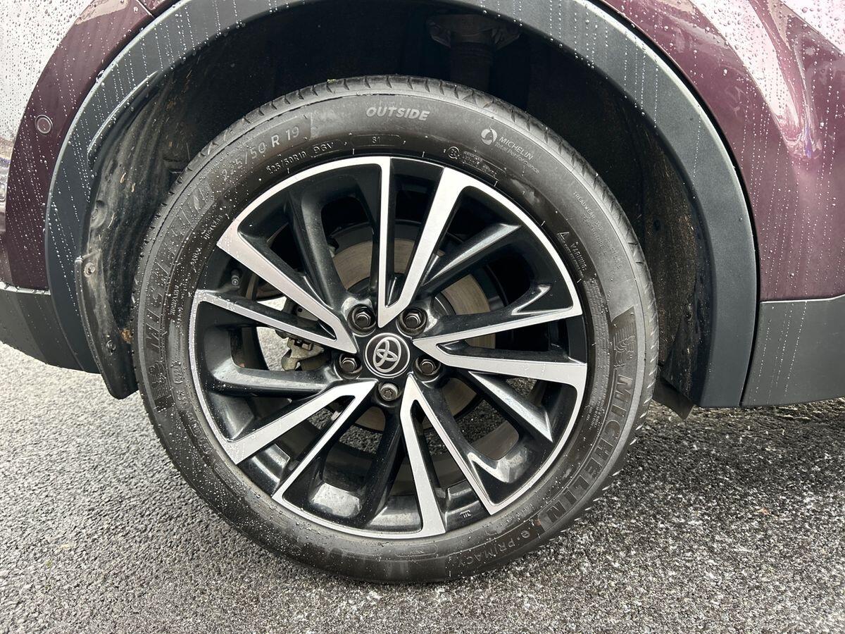 Used Toyota C-HR 2024 for sale - 77113659: Photo 11