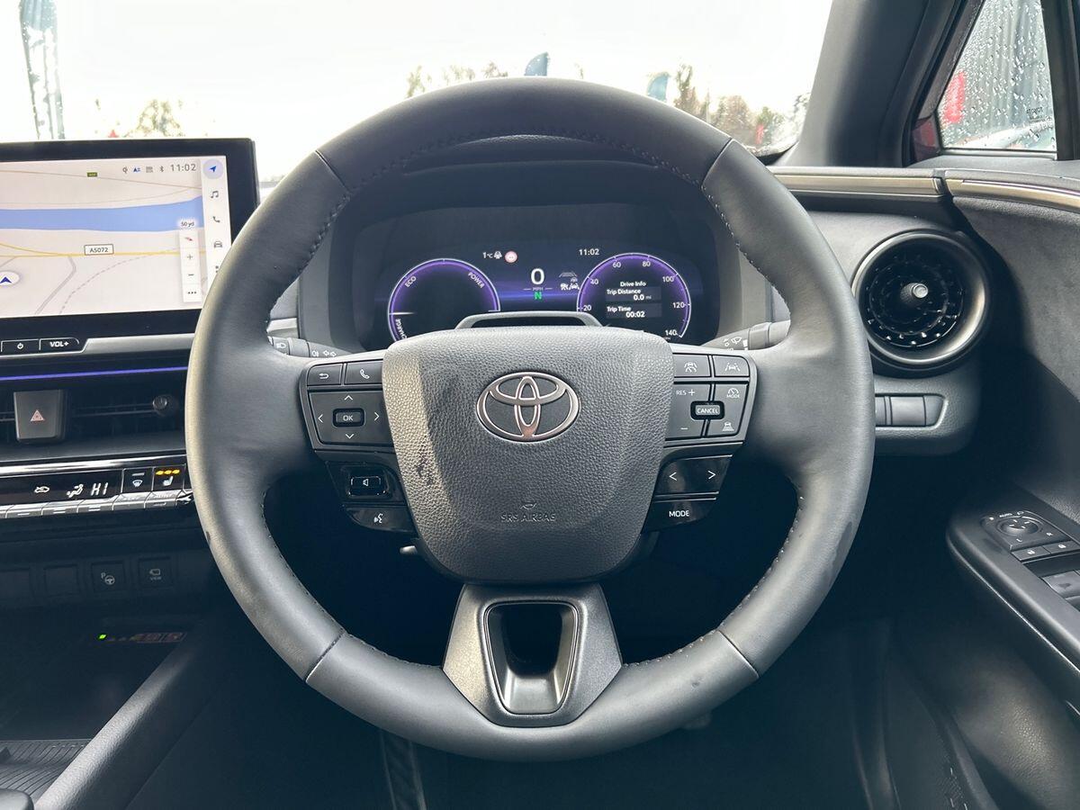 Used Toyota C-HR 2024 for sale - 77113659: Photo 18