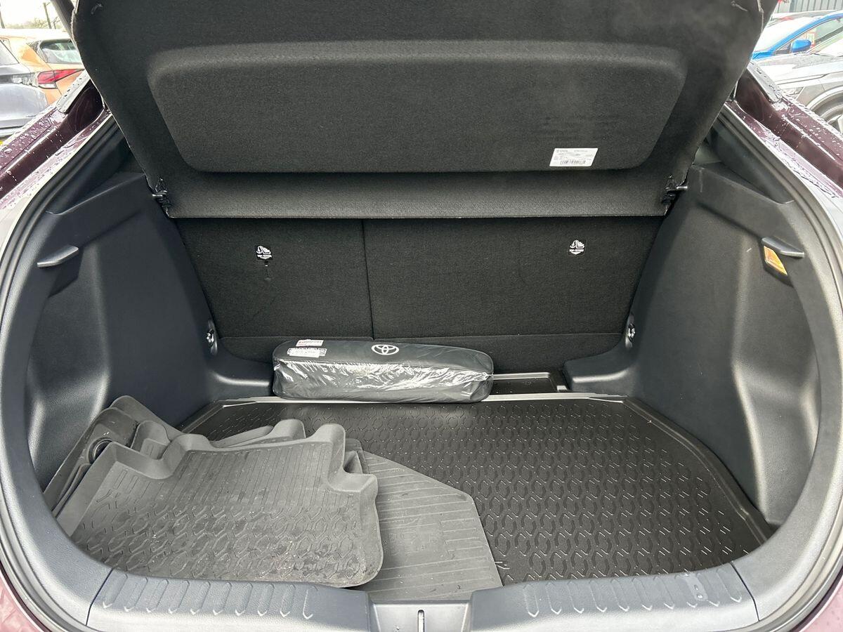 Used Toyota C-HR 2024 for sale - 77113659: Photo 20