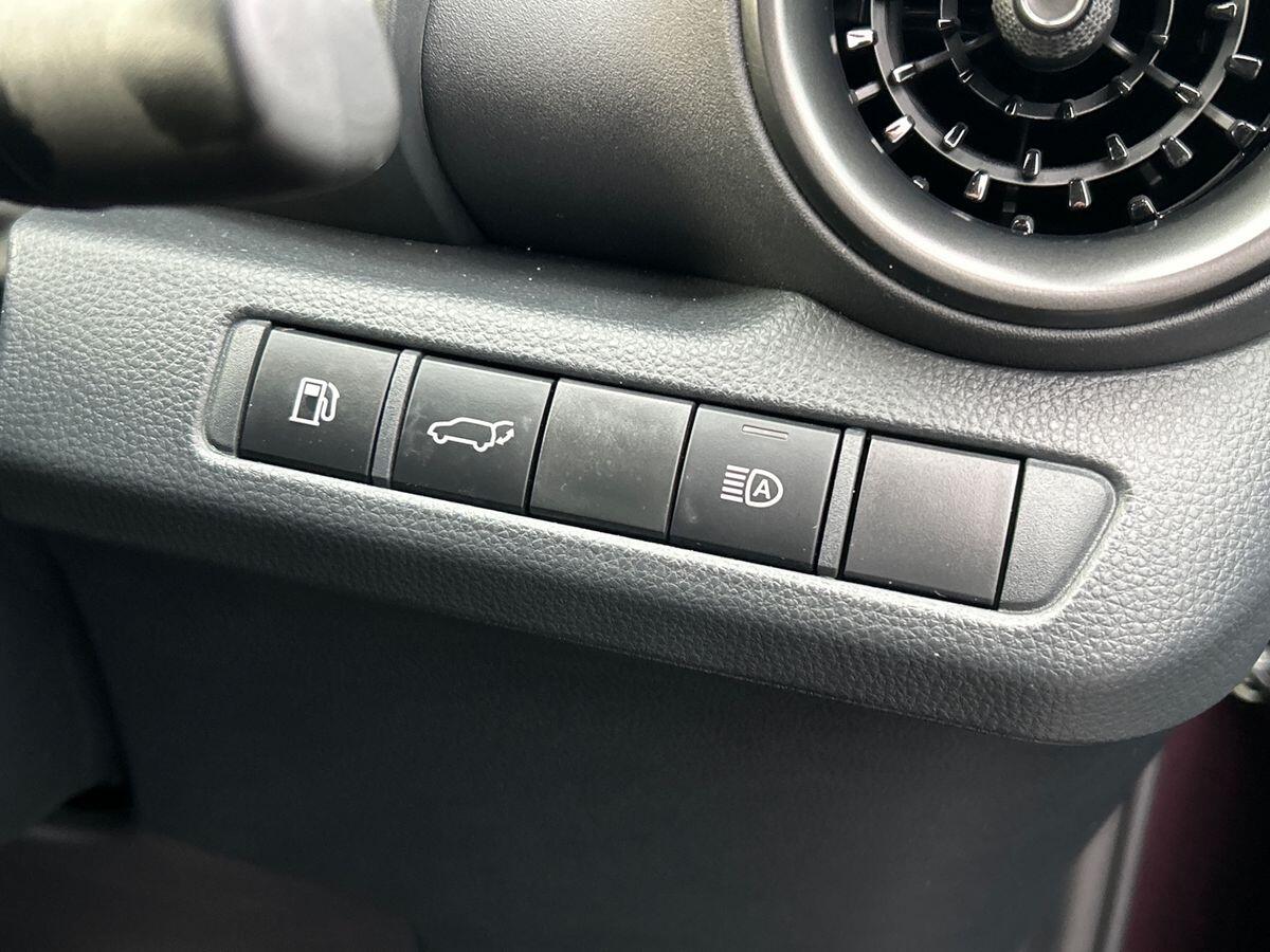 Used Toyota C-HR 2024 for sale - 77113659: Photo 21